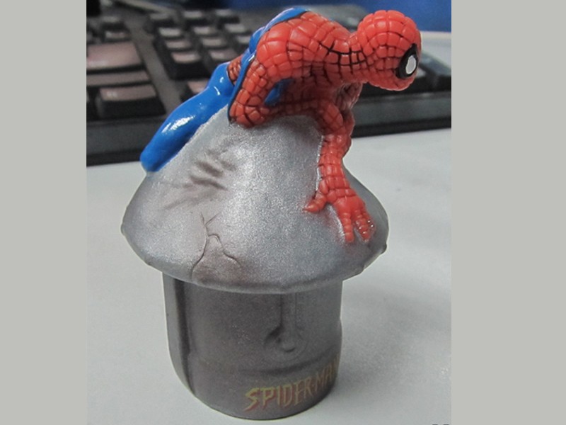 蜘蛛人搪膠噴水玩具